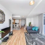 Horizon Bay 1306 Beachfront Apartment Bloubergstrand By Hmh